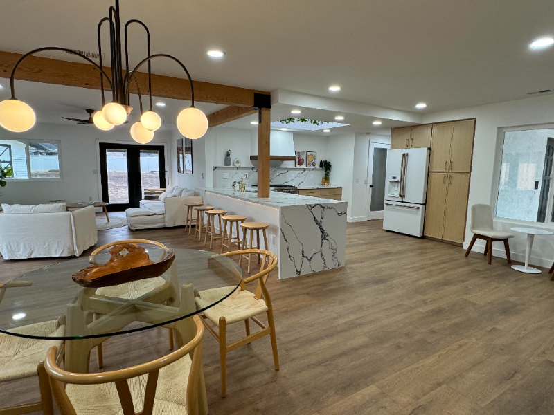 2012 Troy Pl in Vista, CA - Building Photo