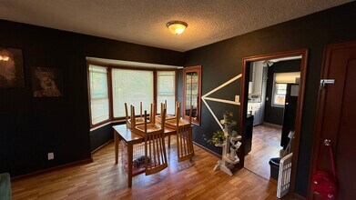 3219 SW 8th Ave in Topeka, KS - Building Photo - Building Photo