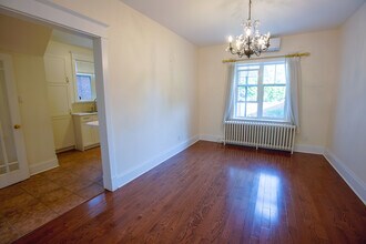 49 Hillsdale Ave W in Toronto, ON - Building Photo - Building Photo