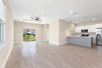 705 Fraser Ct in Kissimmee, FL - Foto de edificio - Building Photo
