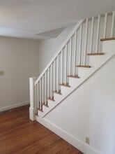 306 W Maple St, Unit 306 W Maple Street B in Champaign, IL - Building Photo - Building Photo