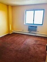 92-29 Queens Blvd-Unit -17A in Queens, NY - Building Photo - Building Photo