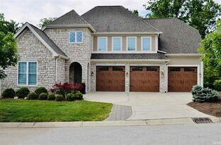 2612 E Nora Hill Dr in Bloomington, IN - Building Photo