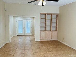 717 Nightingale Ave in McAllen, TX - Building Photo - Building Photo