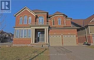 4495 Saw Mill Dr in Niagara Falls, ON - Building Photo