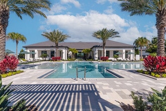 Birchstone Waterleigh in Winter Garden, FL - Building Photo - Building Photo