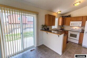 881 Fulton St in Mills, WY - Building Photo - Building Photo