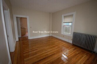 33 Pratt St, Unit 1 in Boston, MA - Building Photo - Building Photo