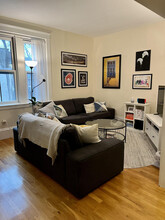 66 Marshal St, Unit 6 in Brookline, MA - Building Photo - Building Photo