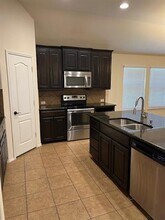 11916 Bellegrove Rd in Burleson, TX - Building Photo - Building Photo