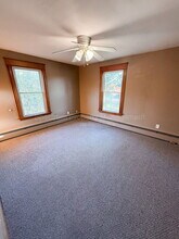 584 Pleasant St in Lewiston, ME - Building Photo - Building Photo