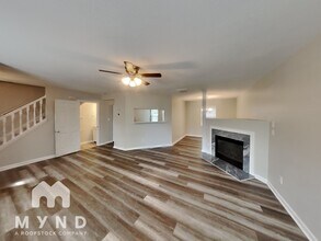 217 Gladstone Dr in Durham, NC - Building Photo - Building Photo