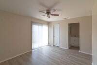 1775 - Santa Fe Palms photo'