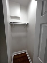 8617 S Ashland Ave, Unit Unit- 2B in Chicago, IL - Foto de edificio - Building Photo