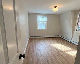 156 Derby St in Salem, MA - Building Photo - Building Photo