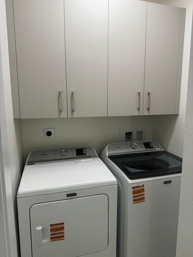 2125 Moffett Rd, Unit 1 in Ceres, CA - Building Photo - Building Photo