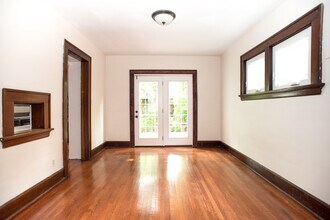 2350 Chickasaw St in Cincinnati, OH - Building Photo - Building Photo