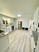 168 Forest Ave in Seekonk, MA - Building Photo - Building Photo