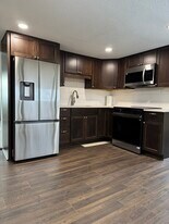 25002 195th St in Bettendorf, IA - Building Photo