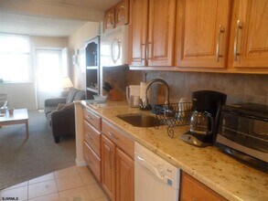5400 Boardwalk in Ventnor City, NJ - Building Photo - Building Photo