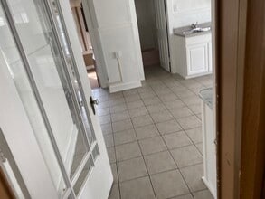 60 George St, Unit 2 in Troy, NY - Building Photo - Building Photo
