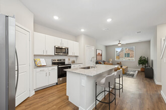 Cottages at Lindsey Place in Anna, TX - Building Photo - Interior Photo