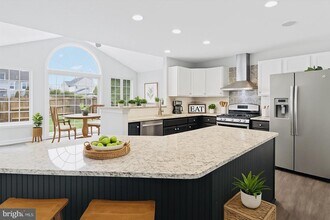 11174 Ashlee Brooke Dr in Bealeton, VA - Building Photo - Building Photo