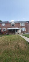 717 Surrey Ln in Glenolden, PA - Building Photo