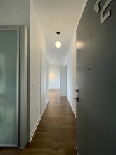 4080 Glencoe Ave, Unit 218 in Marina Del Rey, CA - Foto de edificio - Building Photo