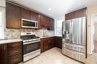 65 Paterson St in Jersey City, NJ - Building Photo - Building Photo