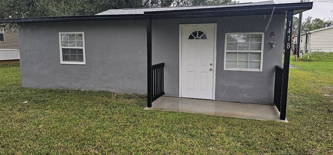 1418 Woodlawn Ave in Punta Gorda, FL - Building Photo - Building Photo