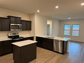 2335 Gardenia Ln in Pilot Point, TX - Building Photo - Building Photo