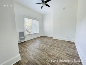 939 Valencia St in Los Angeles, CA - Foto de edificio - Building Photo