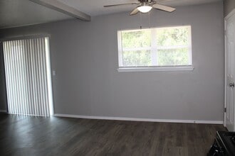 4221 Bonaparte Blvd in Midwest City, OK - Building Photo - Building Photo