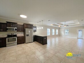 478 Sara Ave in Mary Esther, FL - Building Photo - Building Photo