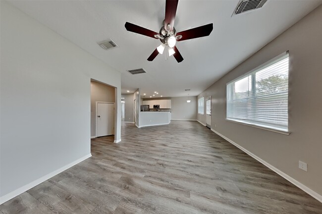 4106 Mill Ln in Missouri City, TX - Building Photo - Building Photo