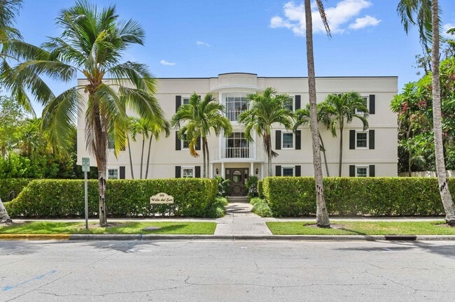 property at 226 Brazilian Ave