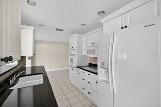 4300 50th Pl S in St. Petersburg, FL - Building Photo - Building Photo