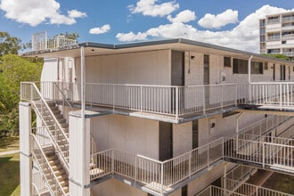 Northbrrok Melemanu Woodlands in Mililani, HI - Building Photo - Building Photo
