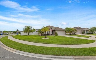 380 Crescent Key Dr in St. Augustine, FL - Building Photo
