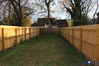 1130 W High St in Petersburg, VA - Building Photo - Building Photo