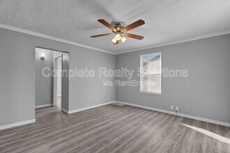 2730 Annapolis Ave in Overland, MO - Building Photo - Building Photo