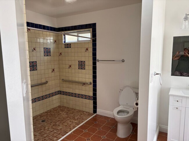 2315 Bonillo Dr in San Diego, CA - Building Photo - Building Photo