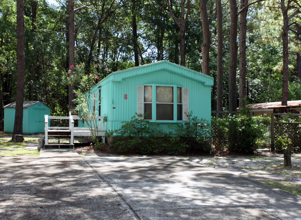 Woodside RV & Trailer Park in Southport, NC - Building Photo