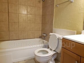 6714 W Fuqua St in Missouri City, TX - Building Photo - Building Photo