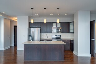 10 Lafayette Sq in Buffalo, NY - Building Photo