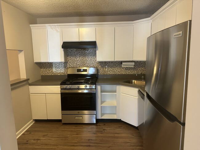 37 Mendrey Ct, Unit 37 in Trenton, NJ - Building Photo - Building Photo