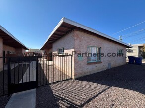 3938 E Poe St in Tucson, AZ - Building Photo - Building Photo