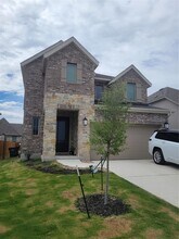 122 Dycus Bnd in Liberty Hill, TX - Building Photo - Building Photo