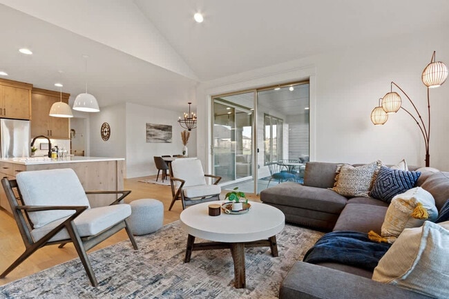 property at 1213 W Capstone Dr